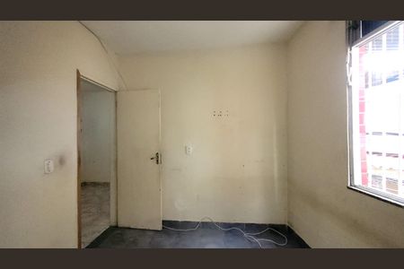Quarto 1 de casa para alugar com 2 quartos, 200m² em Honório Gurgel, Rio de Janeiro