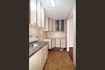 Apartamento à venda com 76m², 2 quartos e 1 vagaCozinha