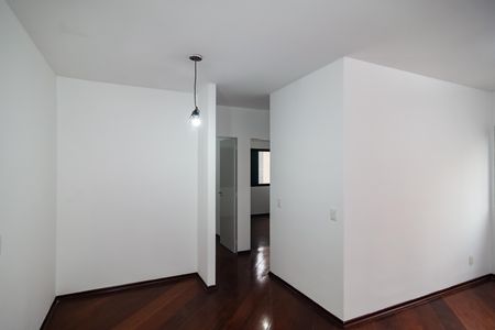 Apartamento à venda com 76m², 2 quartos e 1 vagaSala
