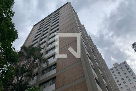 Apartamento à venda com 76m², 2 quartos e 1 vagaFachada