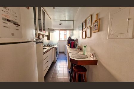 Apartamento à venda com 74m², 3 quartos e 1 vaga Apartamento à venda com 74m², 3 quartos e 1 vagaCozinha
