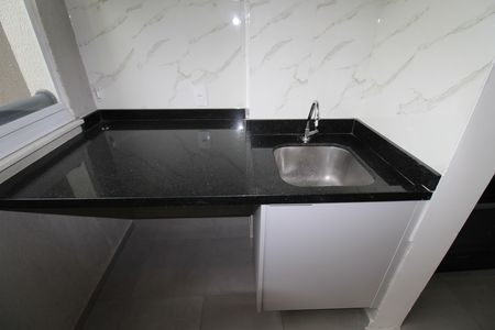 Apartamento para alugar com 56m², 2 quartos e 1 vagaÁrea de Serviço