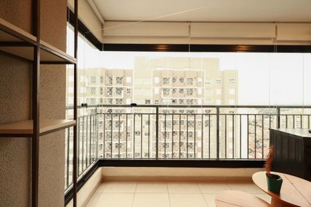 Apartamento para alugar com 55m², 2 quartos e 1 vaga Apartamento para alugar com 55m², 2 quartos e 1 vagaSacada