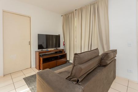 Sala de apartamento à venda com 2 quartos, 46m² em Parque Guarapiranga, São Paulo