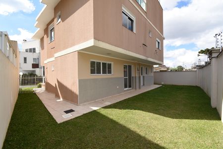 Casa de condomínio à venda com 354m², 4 quartos e 2 vagasÁrea externa