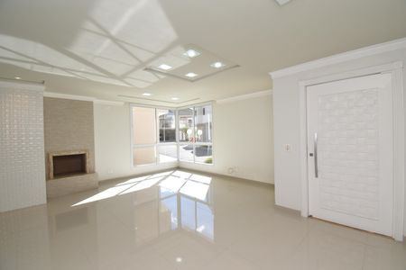 Casa de condomínio à venda com 354m², 4 quartos e 2 vagasSala
