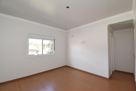Casa de condomínio à venda com 354m², 4 quartos e 2 vagasSuíte 2
