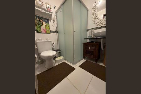 Casa à venda com 150m², 2 quartos e 5 vagas