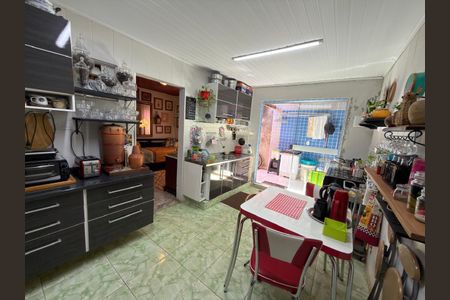 Casa à venda com 150m², 2 quartos e 5 vagas