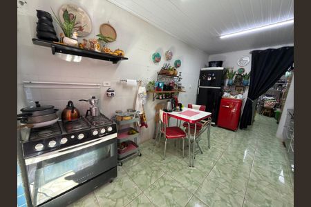 Casa à venda com 150m², 2 quartos e 5 vagas