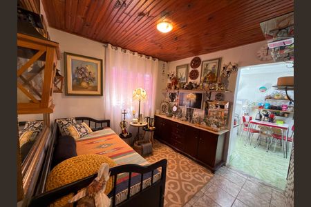 Casa à venda com 150m², 2 quartos e 5 vagas