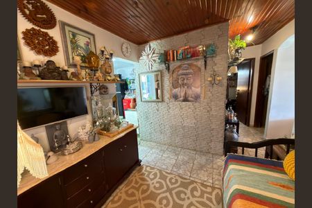 Casa à venda com 150m², 2 quartos e 5 vagas