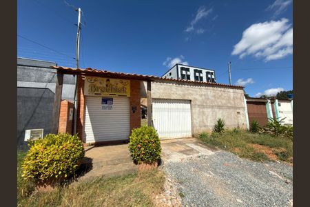 Casa à venda com 150m², 2 quartos e 5 vagas