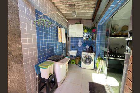Casa à venda com 150m², 2 quartos e 5 vagas