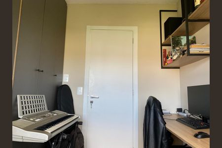 Quarto 1 de apartamento para alugar com 2 quartos, 62m² em Jardim do Salso, Porto Alegre