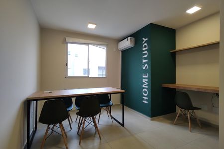 Apartamento para alugar com 51m², 2 quartos e sem vaga Apartamento para alugar com 51m², 2 quartos e sem vagaÁrea comum - Espaço Estudos