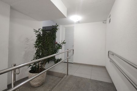 Apartamento para alugar com 51m², 2 quartos e sem vaga Apartamento para alugar com 51m², 2 quartos e sem vagaHall de entrada
