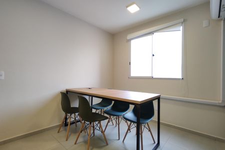 Apartamento para alugar com 51m², 2 quartos e sem vaga Apartamento para alugar com 51m², 2 quartos e sem vagaÁrea comum - Espaço Estudos