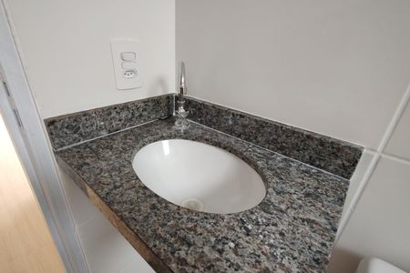 Apartamento para alugar com 51m², 2 quartos e sem vaga Apartamento para alugar com 51m², 2 quartos e sem vagaBanheiro Social