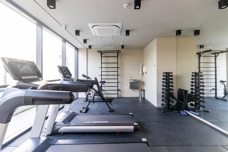 Apartamento para alugar com 28m², 1 quarto e sem vaga Apartamento para alugar com 28m², 1 quarto e sem vagaÁrea Comum - Academia