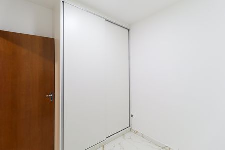 Quarto 1 de apartamento para alugar com 2 quartos, 33m² em Vila Medeiros, São Paulo