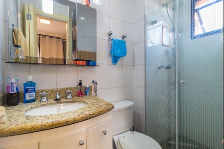 Apartamento à venda com 106m², 3 quartos e 3 vagasBanheiro - Suíte