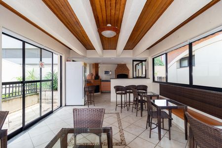 Apartamento à venda com 106m², 3 quartos e 3 vagasChurrasqueira