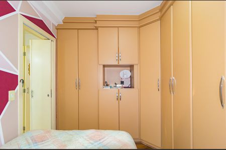 Apartamento à venda com 106m², 3 quartos e 3 vagasQuarto 2