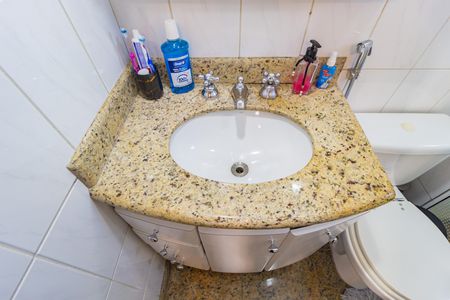 Apartamento à venda com 106m², 3 quartos e 3 vagasDetalhe Banheiro - Suíte