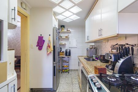 Apartamento à venda com 106m², 3 quartos e 3 vagasCozinha