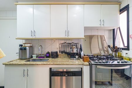 Apartamento à venda com 106m², 3 quartos e 3 vagasCozinha