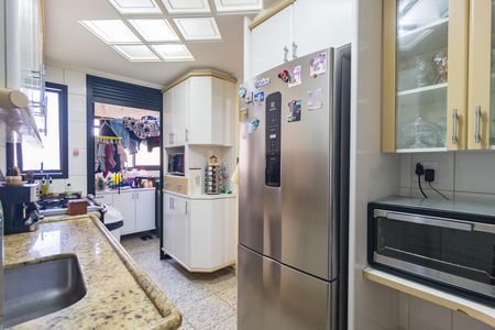Apartamento à venda com 106m², 3 quartos e 3 vagasCozinha