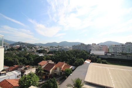 Apartamento à venda com 100m², 2 quartos e 1 vagaVista