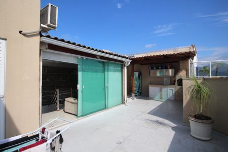 Apartamento à venda com 100m², 2 quartos e 1 vagaCobertura