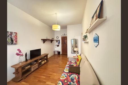 Sala de apartamento à venda com 2 quartos, 69m² em Copacabana, Rio de Janeiro