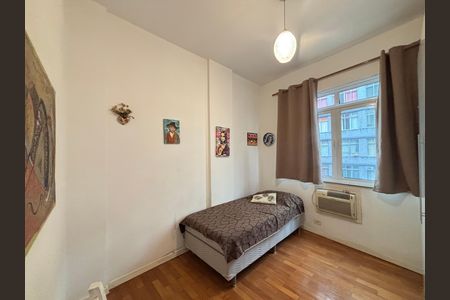 Quarto 1 de apartamento à venda com 2 quartos, 69m² em Copacabana, Rio de Janeiro