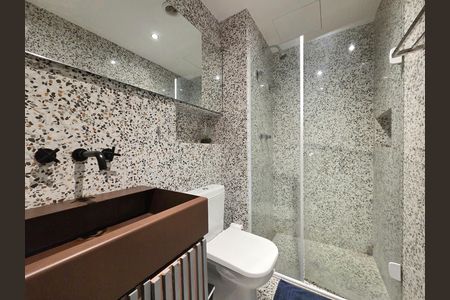 Studio para alugar com 47m², 1 quarto e 1 vaga Studio para alugar com 47m², 1 quarto e 1 vagaBanheiro