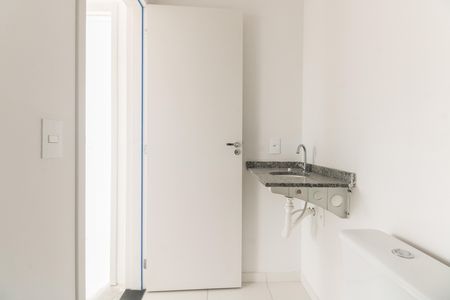 Apartamento para alugar com 42m², 2 quartos e 1 vaga Apartamento para alugar com 42m², 2 quartos e 1 vagaBanheiro