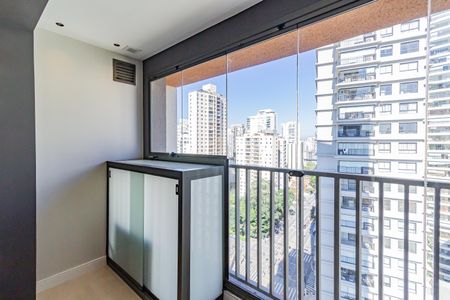 Studio para alugar com 27m², 1 quarto e sem vaga Studio para alugar com 27m², 1 quarto e sem vagaVaranda