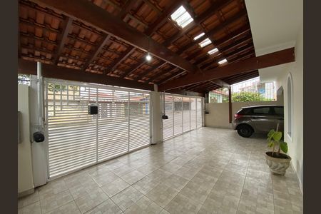 Casa para alugar com 250m², 3 quartos e 2 vagas Casa para alugar com 250m², 3 quartos e 2 vagasGaragem