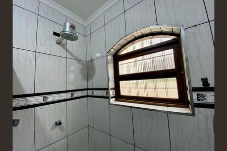 Casa para alugar com 250m², 3 quartos e 2 vagas Casa para alugar com 250m², 3 quartos e 2 vagasBanheiro 3