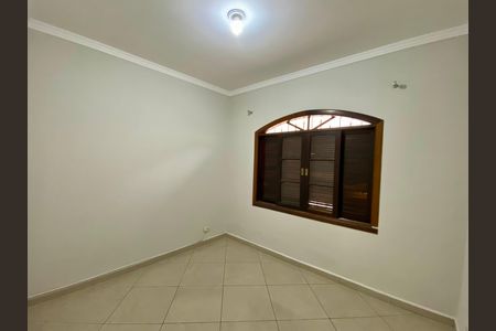 Casa para alugar com 250m², 3 quartos e 2 vagas Casa para alugar com 250m², 3 quartos e 2 vagasQuarto 2