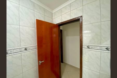 Casa para alugar com 250m², 3 quartos e 2 vagas Casa para alugar com 250m², 3 quartos e 2 vagasBanheiro 2