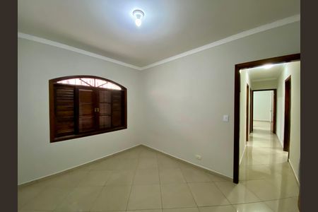 Quarto 1 de casa para alugar com 3 quartos, 250m² em Parque Continental I, Guarulhos