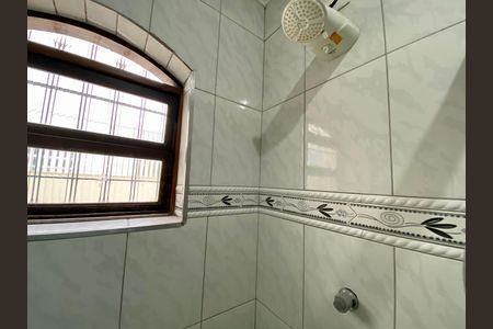 Casa para alugar com 250m², 3 quartos e 2 vagas Casa para alugar com 250m², 3 quartos e 2 vagasBanheiro 2