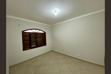 Casa para alugar com 250m², 3 quartos e 2 vagas Casa para alugar com 250m², 3 quartos e 2 vagasQuarto 3
