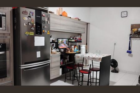 Casa para alugar com 180m², 3 quartos e 1 vaga Casa para alugar com 180m², 3 quartos e 1 vagaCozinha