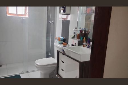 Casa para alugar com 180m², 3 quartos e 1 vaga Casa para alugar com 180m², 3 quartos e 1 vagaBanheiro