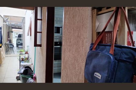 Casa para alugar com 180m², 3 quartos e 1 vaga Casa para alugar com 180m², 3 quartos e 1 vagaÁrea de Serviço