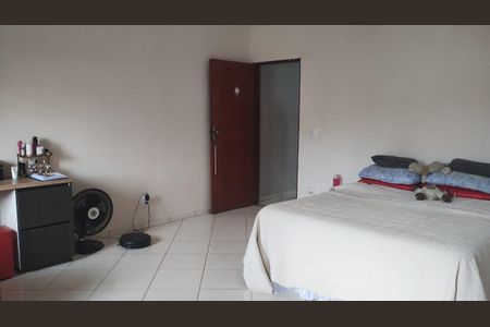 Casa para alugar com 180m², 3 quartos e 1 vaga Casa para alugar com 180m², 3 quartos e 1 vagaSuíte